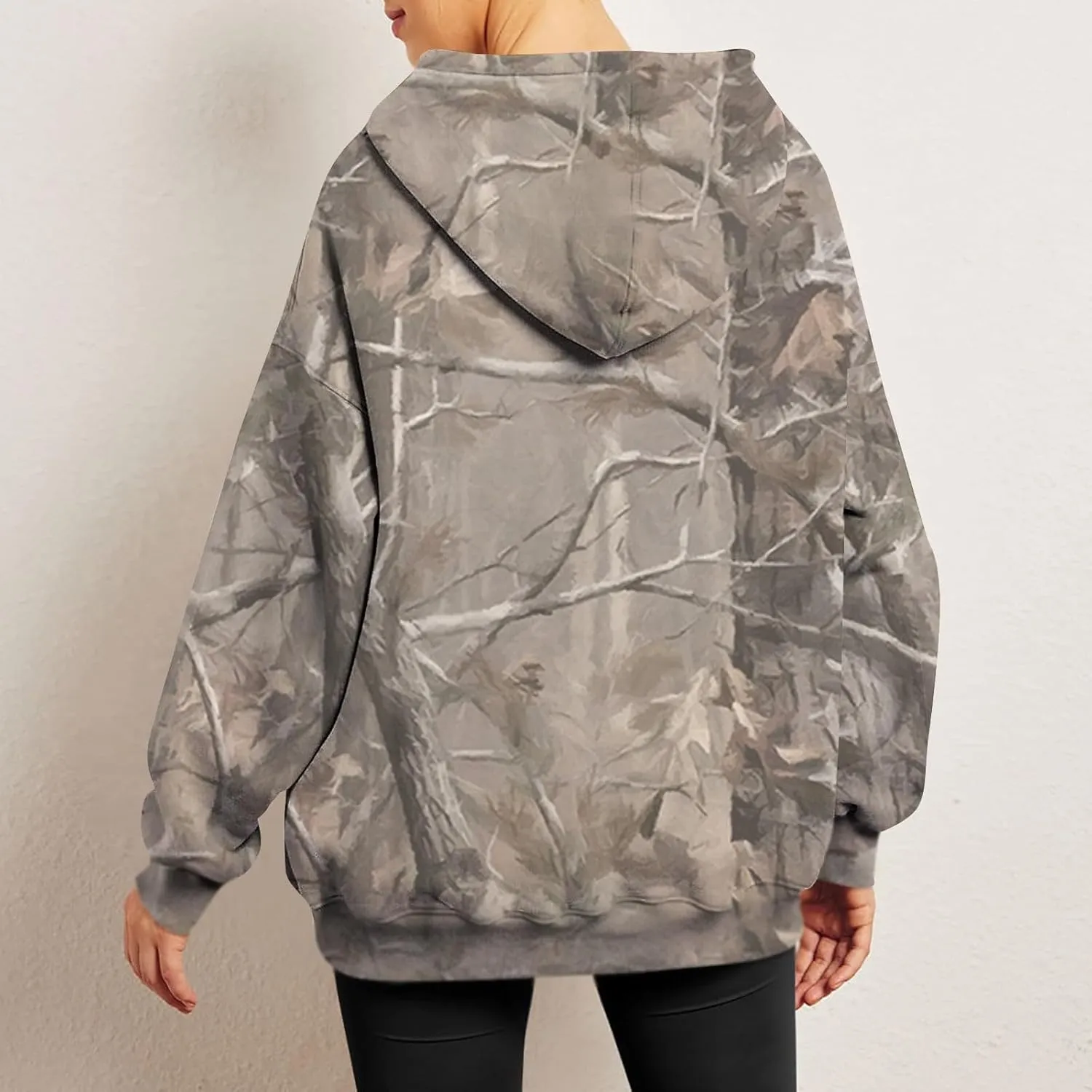 Camo Sweatshirt for Women Maple Leaf Print Hoodie Casual Pullover Shirts Loose Tunic Tops with Pockets Fall Clothes