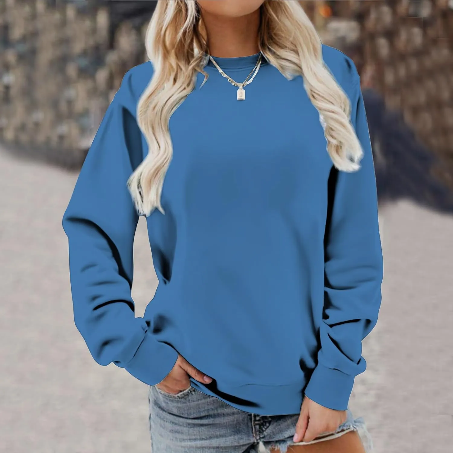 Crew Neck Sweatshirts Women Casual Loose Soft Long Sleeve Pullover Color Block Side Split Tops Lightweight Fall Outfit