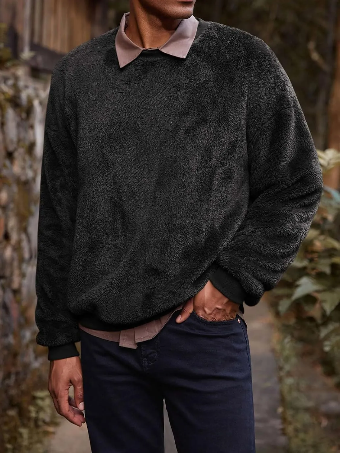 Mens Fuzzy Sherpa Sweatshirt Long Sleeve Fluffy Crew Neck Pullover Cozy Basic Unisex Fall Winter Warm Tops